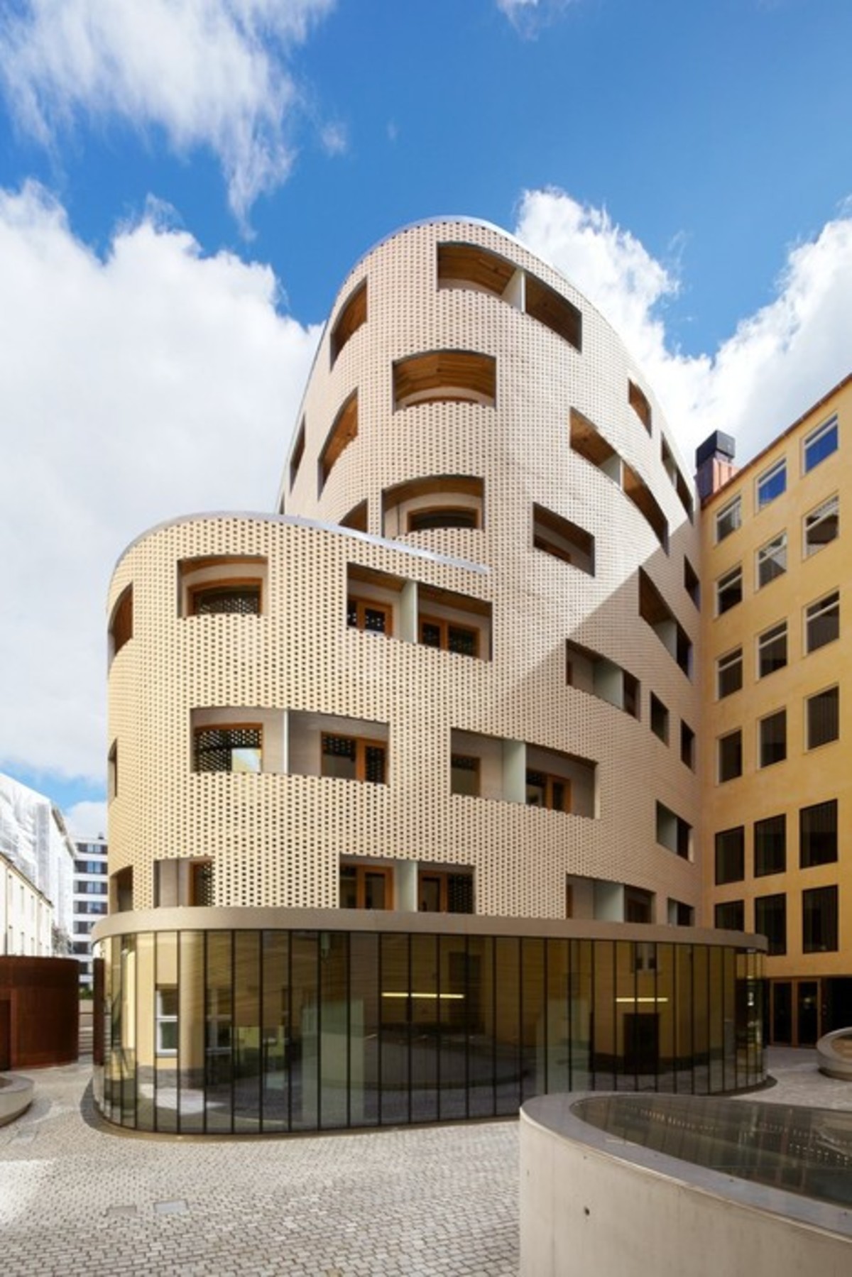 Centrum Konferencyjne Paasitorni w Helsinkach - laureat nagrody specjalnej w konkursie Brick Award 2014, autor: K2S Architects, fot.: Marko Huttnen