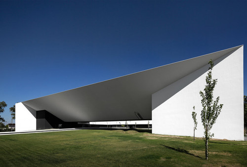 Politechnika w Portugalii - laureat konkursu A'Design w kategorii Architektura, autor projektu: Nuno Montenegro, fot.: Fernando Guerra FG+SG Architectural Photography