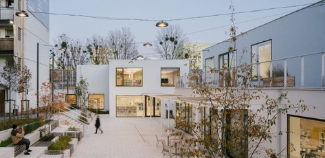 Widna Haven – Centrum Społecznościowe i Biblioteka w Gdyni, PB Studio, Studio Mania, IPA – zespół dwóch budynków z placem i zielenią, inwestycja miasta.