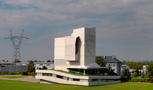     Flyspot - Tunel Aerodynamiczny w Morach pod Warszawa (Biuro Projektów Lewicki Latak; Kazimierz Latak, Piotr Lewicki)
