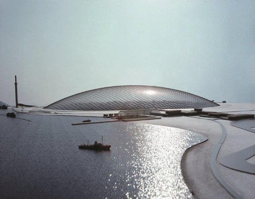 “City in the Arctic” model 1971 (projekt tworzony z Kenzo Tange (1987 laureatem Nagrody Pritzkera w 1987), Ove Arup, Ted Happold i inny. Projekt nie został zrealizowany.