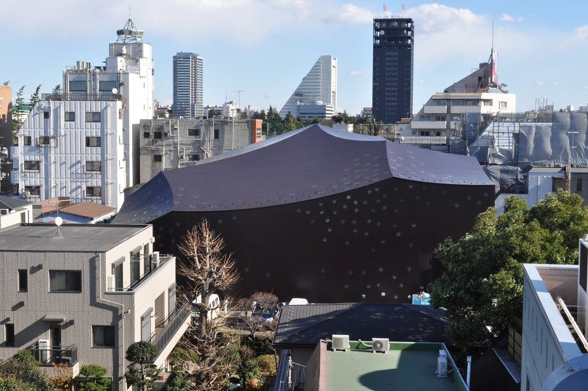 Teatr ZA-KOENJI według projektu architekta Toyo Ito - laureata Nagrody Pritzkera 2013 (2005-2008), Suginami-ku, Tokio, Japonia
