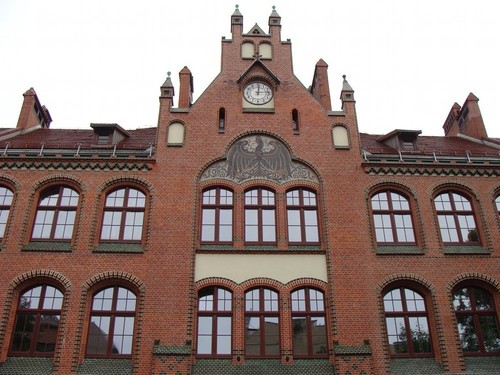 Gimnazjum nr 15 we Wrocławiu - wyróżnienie w kategorii Renowacja/Adaptacja/Przebudowa/Rekonstrukcja, autor projektu: Maćków Pracownia Projektowa