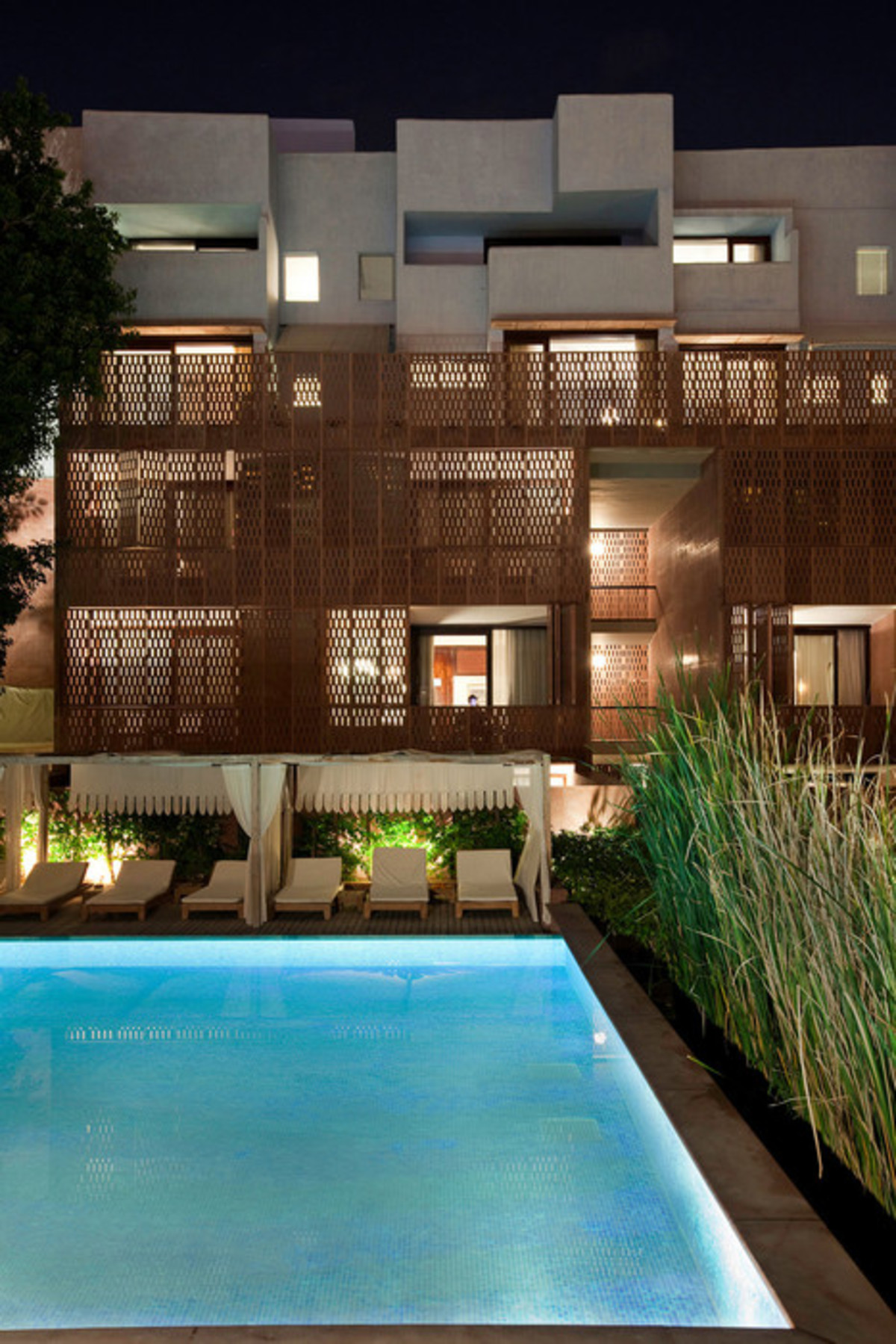 Hotel Raas w Indiach - nagrodzony WAF Award 2011 w kategorii Budynek Wakacyjny. Autor projektu: Lotus Praxis Initiative; fot.: andré j fanthome