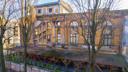 Ruiny teatru i działki; Fot. F. Zobawa